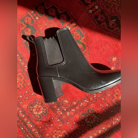 Jeffrey Campbell hurricane Chelsea rain boot glossy patent black, size 9 - Picture 9 of 10